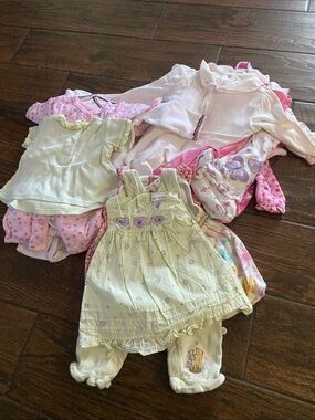 Baby Girl Clothing Big Lot  Size Various 0/3 06 Months Mor Sizes Approxi, ,